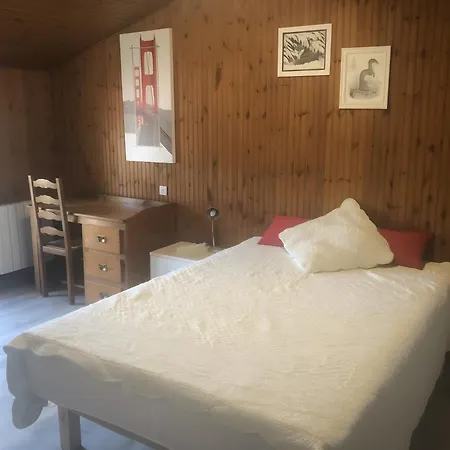 Le Pommier - D'hotes Bed and Breakfast