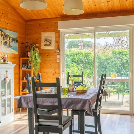 Le Pommier - D'hotes Bed & Breakfast